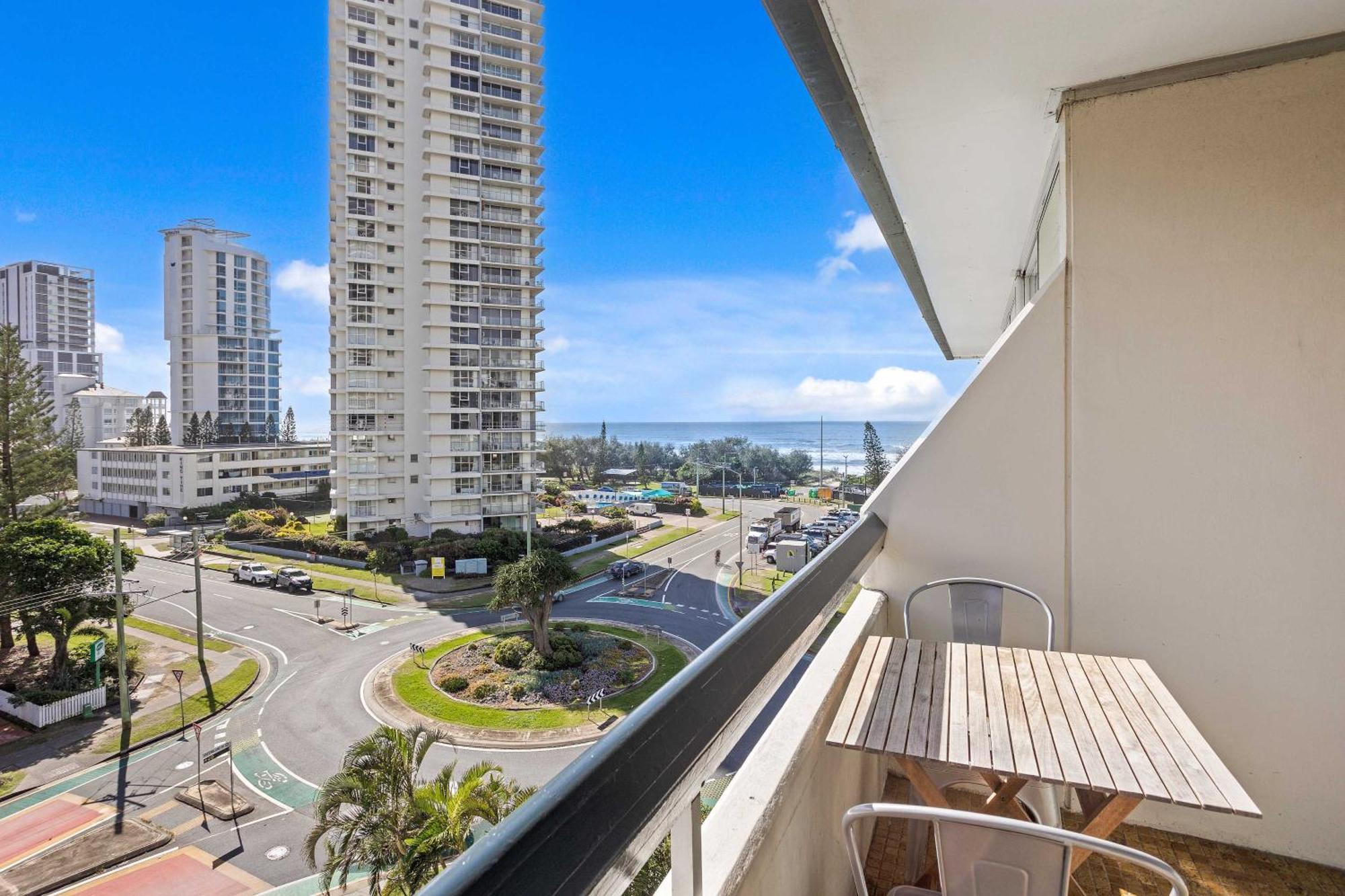 Hi Ho Beach Apartments On Broadbeach Χρυσή Ακτή Εξωτερικό φωτογραφία